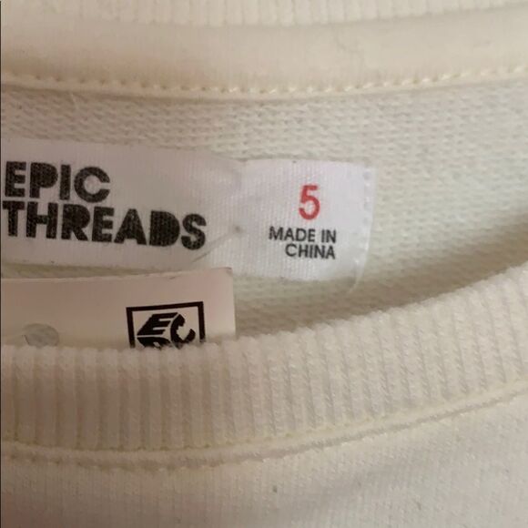 Raffled sweatshirt ❤️  - Picture 5 of 10